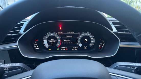 AUDI-Q3-2024
