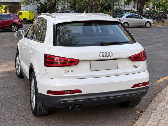 AUDI-Q3-2013