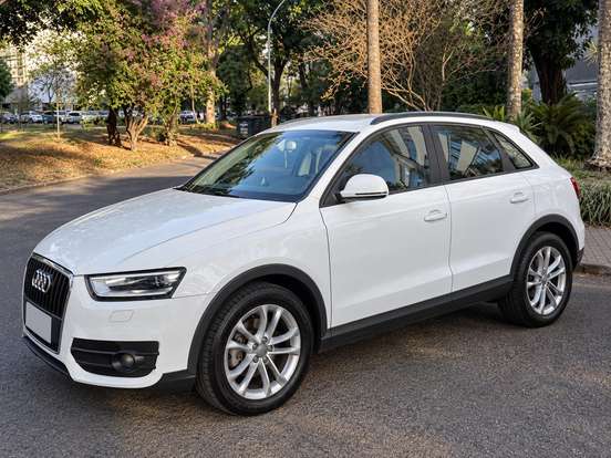 AUDI-Q3-2.0 TFSI AMBIENTE QUATTRO 4P GASOLINA S TRONIC AUDI-Q3-2013