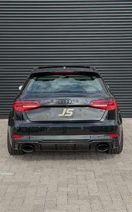 AUDI-RS3-2017