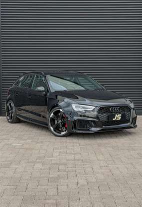 AUDI-RS3-2017