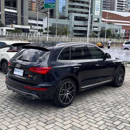 AUDI-SQ5-2014