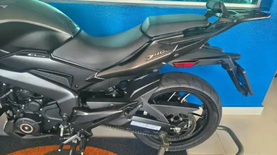 BAJAJ-DOMINAR 400-2023