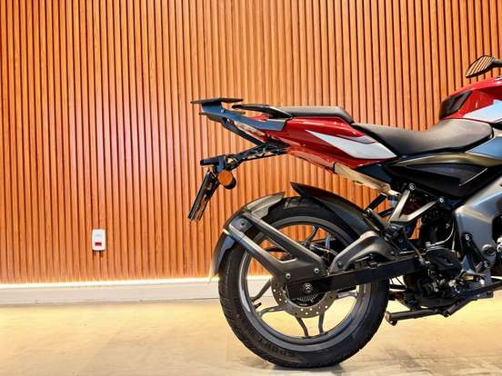 BAJAJ-DOMINAR NS160-2025