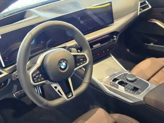 BMW-320i-2.0 16V TURBO FLEX M SPORT AUTOMÁTICO BMW-320i-2026