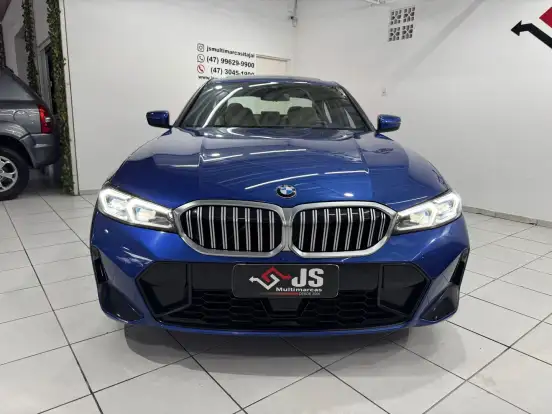 BMW-320i-2023