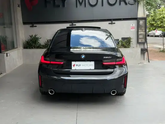 BMW-320i-2.0 16V TURBO FLEX M SPORT AUTOMÁTICO BMW-320i-2024