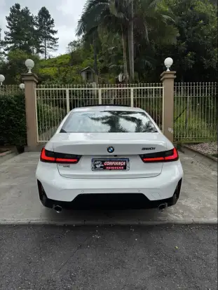BMW-320i-2025
