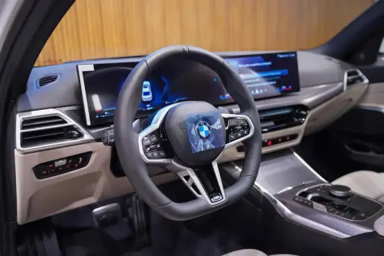 BMW-320i-2026
