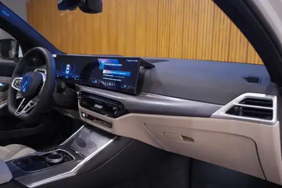 BMW-320i-2026