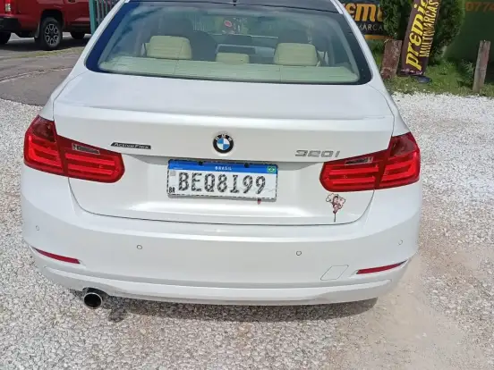 BMW-320i-2.0 16V TURBO GASOLINA 4P AUTOMÁTICO BMW-320i-2012