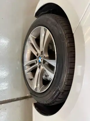 BMW-320i-2015