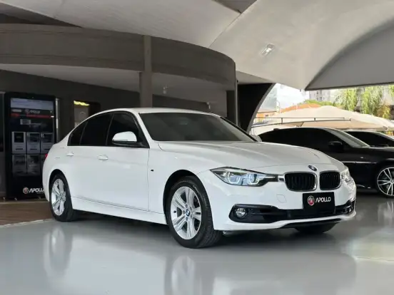 BMW-320i-2018