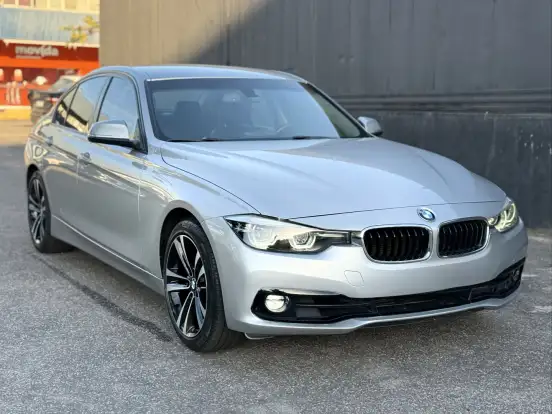 BMW-320i-2.0 SPORT 16V TURBO ACTIVE FLEX 4P AUTOMÁTICO BMW-320i-2018