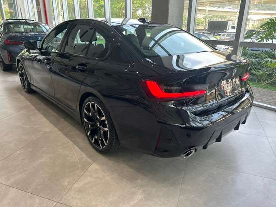 BMW-320i-2026