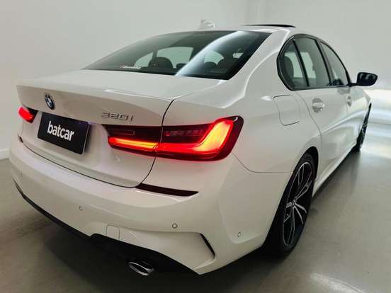 BMW-320i-2.0 16V TURBO FLEX M SPORT AUTOMÁTICO BMW-320i-2021
