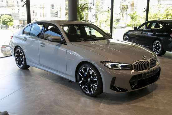 BMW-320i-2026