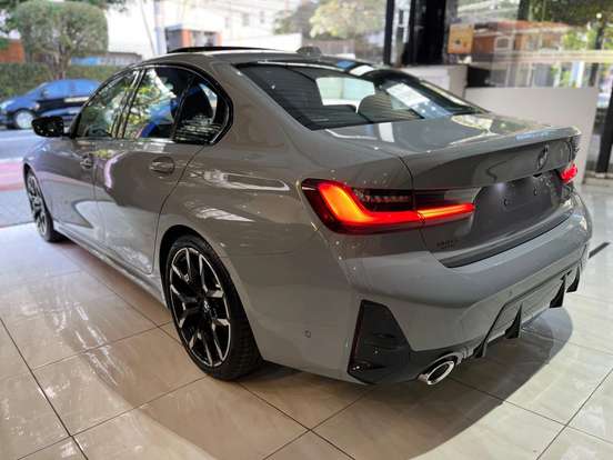 BMW-320i-2026