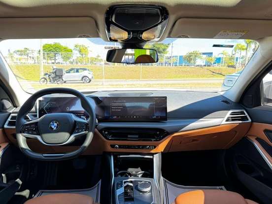 BMW-320i-2024