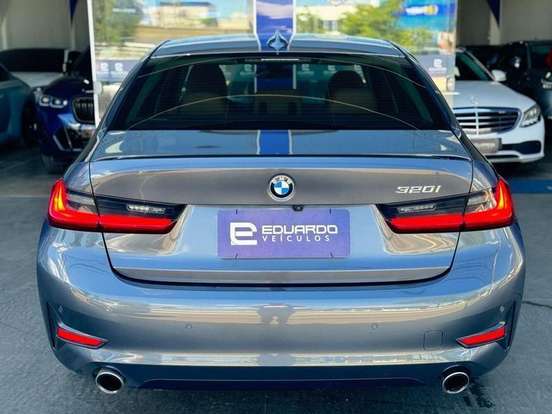 BMW-320i-2.0 16V TURBO FLEX SPORT GP AUTOMÁTICO BMW-320i-2022