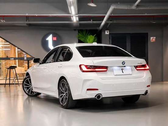 BMW-320i-2.0 16V TURBO FLEX SPORT GP AUTOMÁTICO BMW-320i-2024