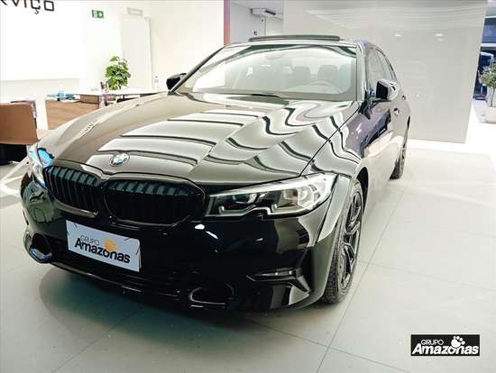 BMW-320i-2020