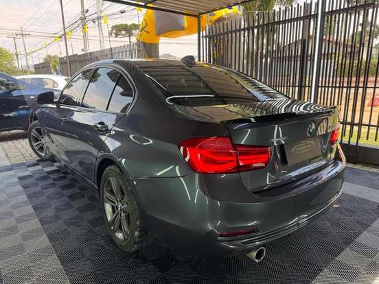 BMW-320i-2016