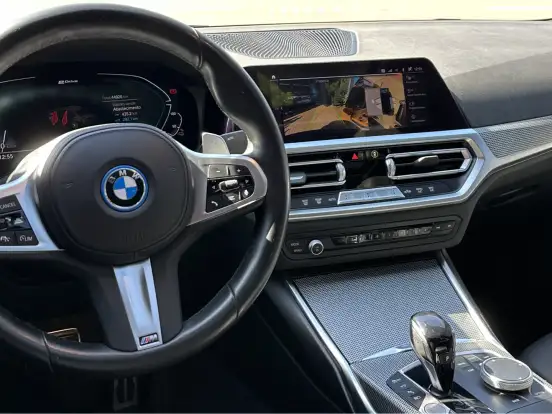 BMW-330e-2.0 16V TURBO HÍBRIDO M SPORT AUTOMÁTICO BMW-330e-2021