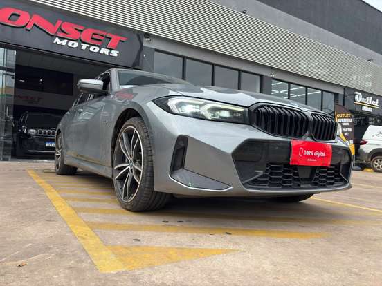BMW-330e-2022