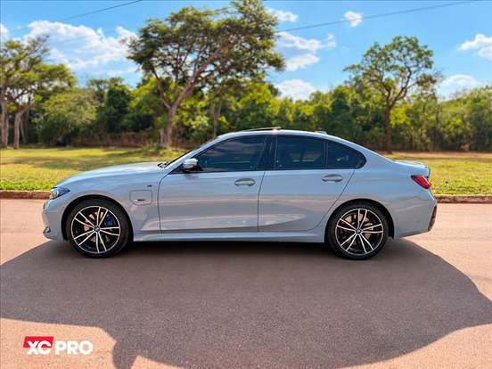 BMW-330e-2.0 16V TURBO HÍBRIDO M SPORT AUTOMÁTICO BMW-330e-2022