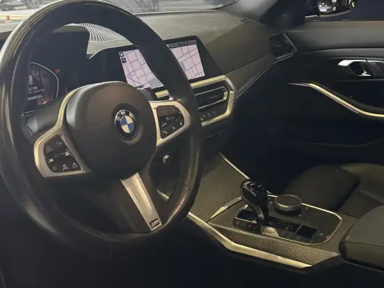 BMW-330i-2.0 16V TURBO GASOLINA M SPORT AUTOMÁTICO BMW-330i-2019