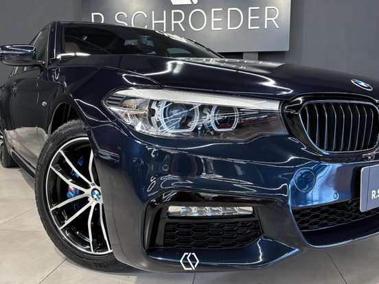 BMW-530i-2.0 16V TURBO GASOLINA M SPORT AUTOMÁTICO BMW-530i-2017