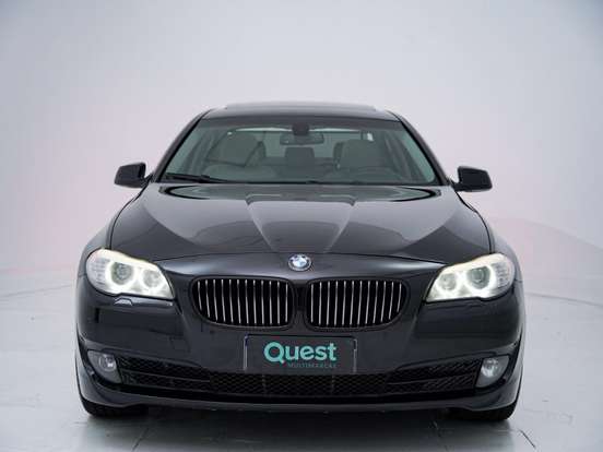 BMW-535i-3.0 SEDAN 6 CILINDROS 24V TURBO GASOLINA 4P AUTOMÁTICO BMW-535i-2010