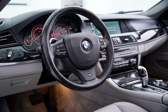 BMW-535i-2010