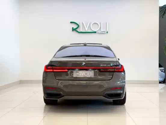 BMW-745Le-2021