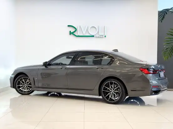 BMW-745Le-2021