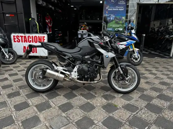 BMW-F 900 R SPORT-2023