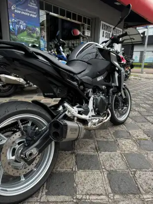 BMW-F 900 R SPORT-2023