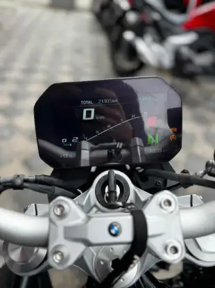 BMW-F 900 R SPORT-2023