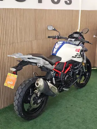 BMW-G 310 GS-2024