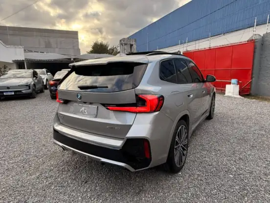 BMW-iX1-ELÉTRICO XDRIVE30 M SPORT BMW-iX1-2024