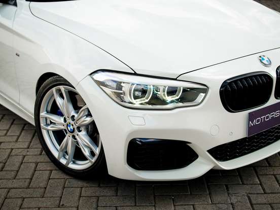 BMW-M 135i-3.0 24V TURBO GASOLINA 4P AUTOMÁTICO BMW-M 135i-2015