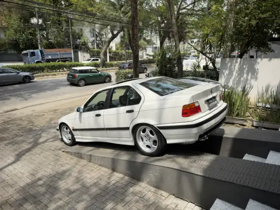 BMW-M3-3.2 I6 GASOLINA MANUAL BMW-M3-1996