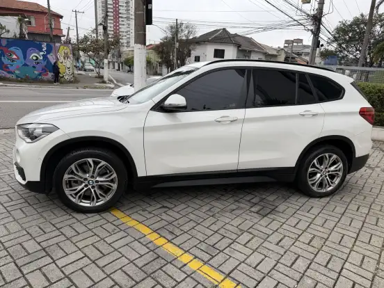 BMW-X1-2.0 16V TURBO ACTIVEFLEX SDRIVE20I 4P AUTOMÁTICO BMW-X1-2018