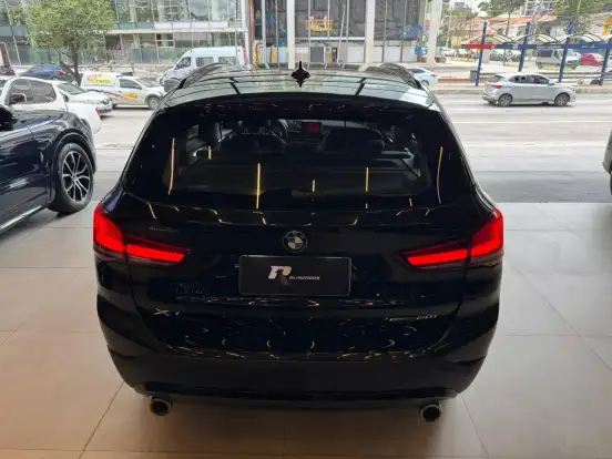 BMW-X1-2022