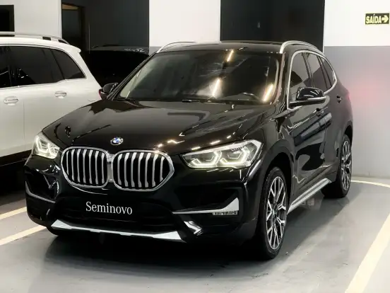 BMW-X1-2.0 16V TURBO ACTIVEFLEX SDRIVE20I X-LINE 4P AUTOMÁTICO BMW-X1-2022