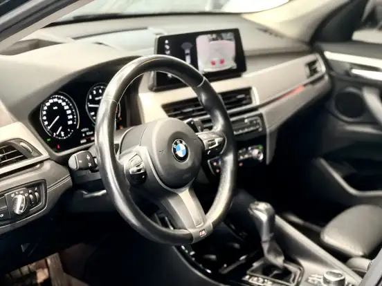 BMW-X1-2.0 16V TURBO ACTIVEFLEX SDRIVE20I X-LINE 4P AUTOMÁTICO BMW-X1-2022