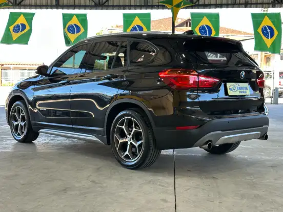 BMW-X1-2.0 16V TURBO ACTIVEFLEX SDRIVE20I X-LINE 4P AUTOMÁTICO BMW-X1-2016