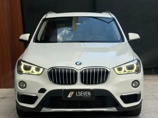 BMW-X1-2.0 16V TURBO ACTIVEFLEX SDRIVE20I X-LINE 4P AUTOMÁTICO BMW-X1-2019