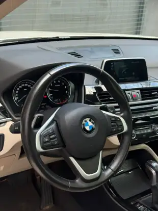 BMW-X1-2019